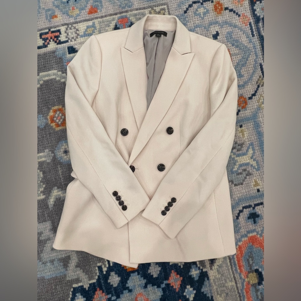 Ann Taylor Cream Blazer Size 6
